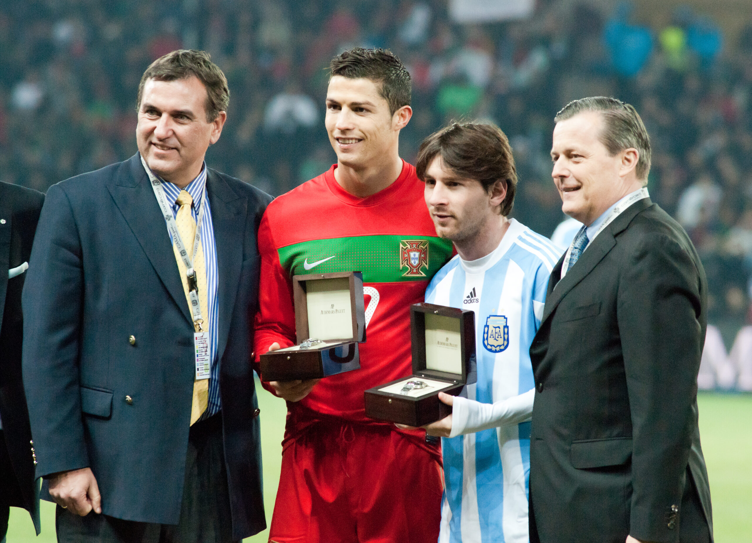 Lionel Messi vs Cristiano Ronaldo — 10 Rounds Head-to-Head