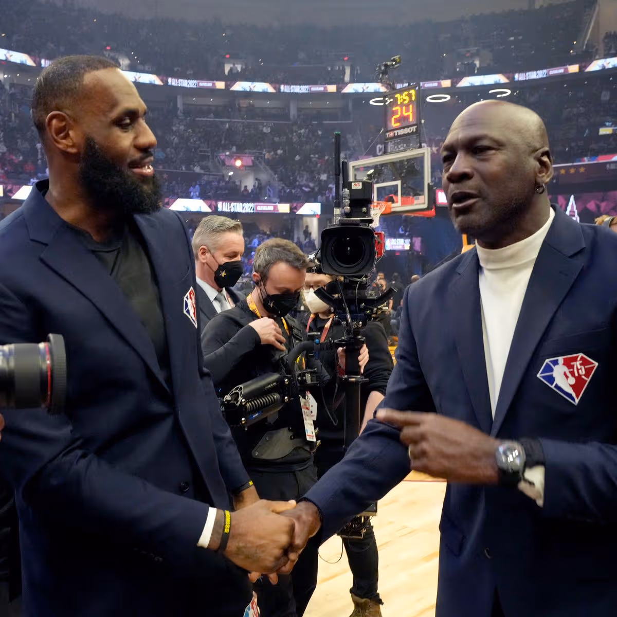 Michael Jordan vs LeBron James — 10 Rounds Head-to-Head