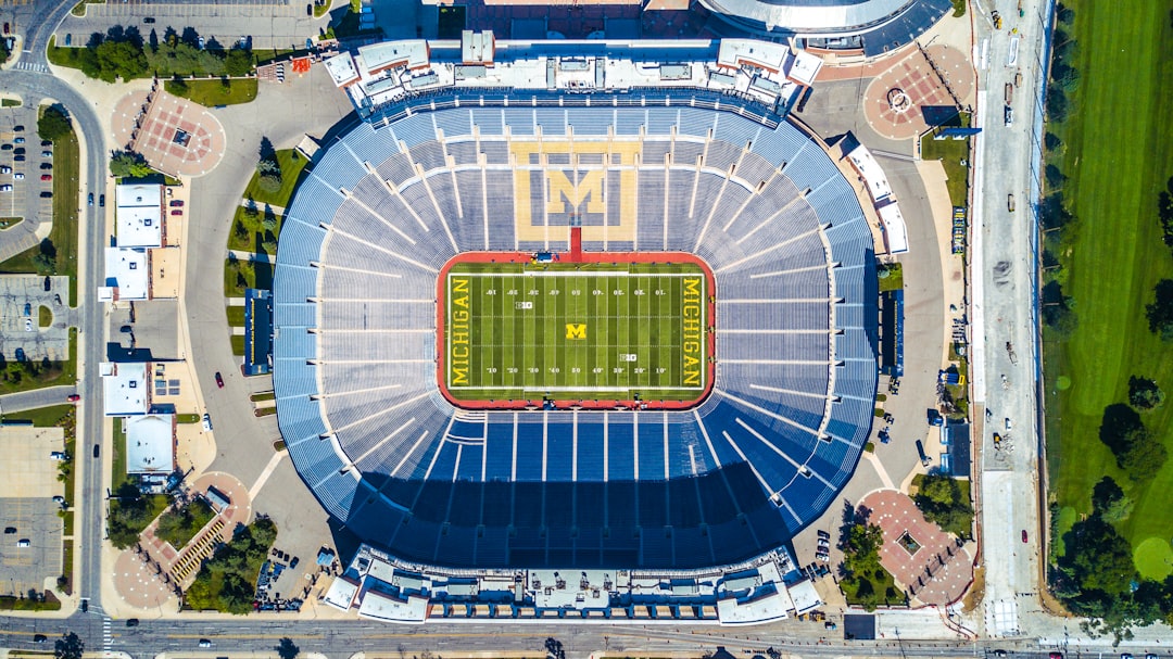 The 10 Largest College Football Stadiums in America