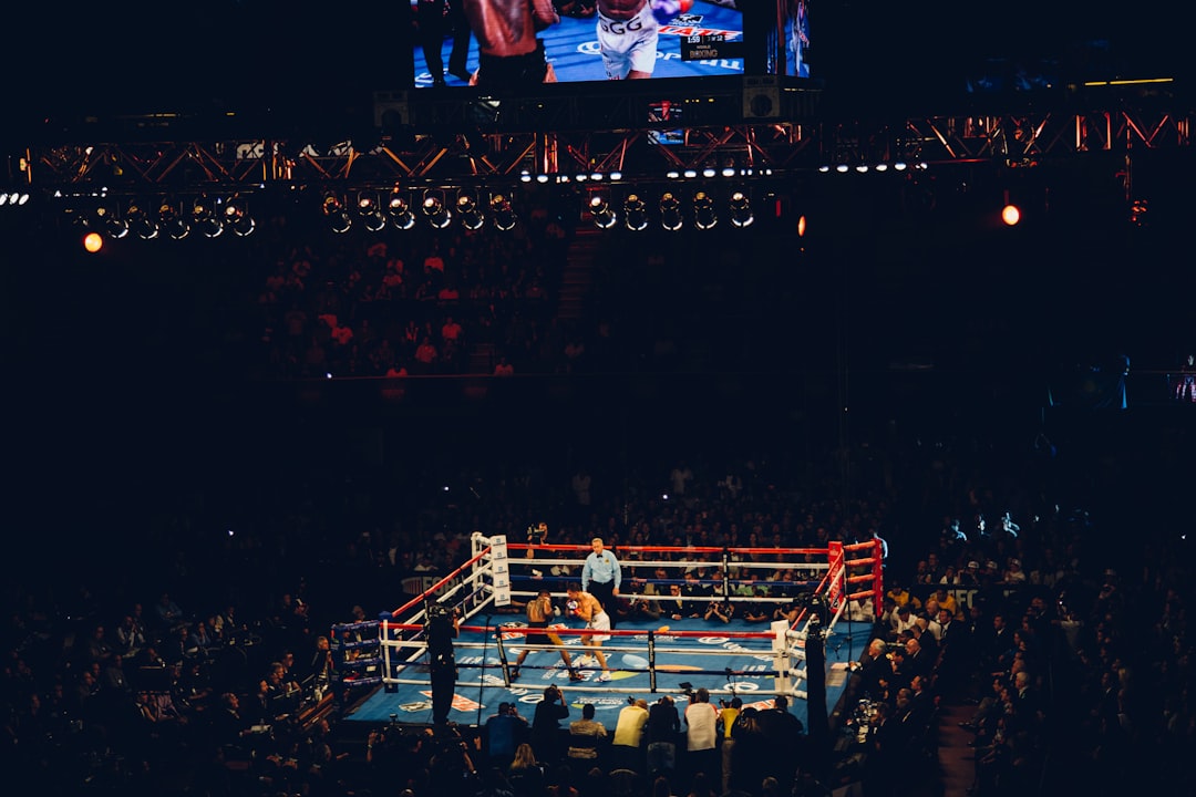 Muhammad Ali vs Mike Tyson — 10 Rounds Head-to-Head