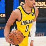 Tyrese Haliburton in an Indiana Pacers uniform during a 2022 game; archival exact-player image.